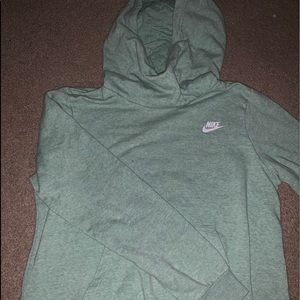 nike hoodie!!
